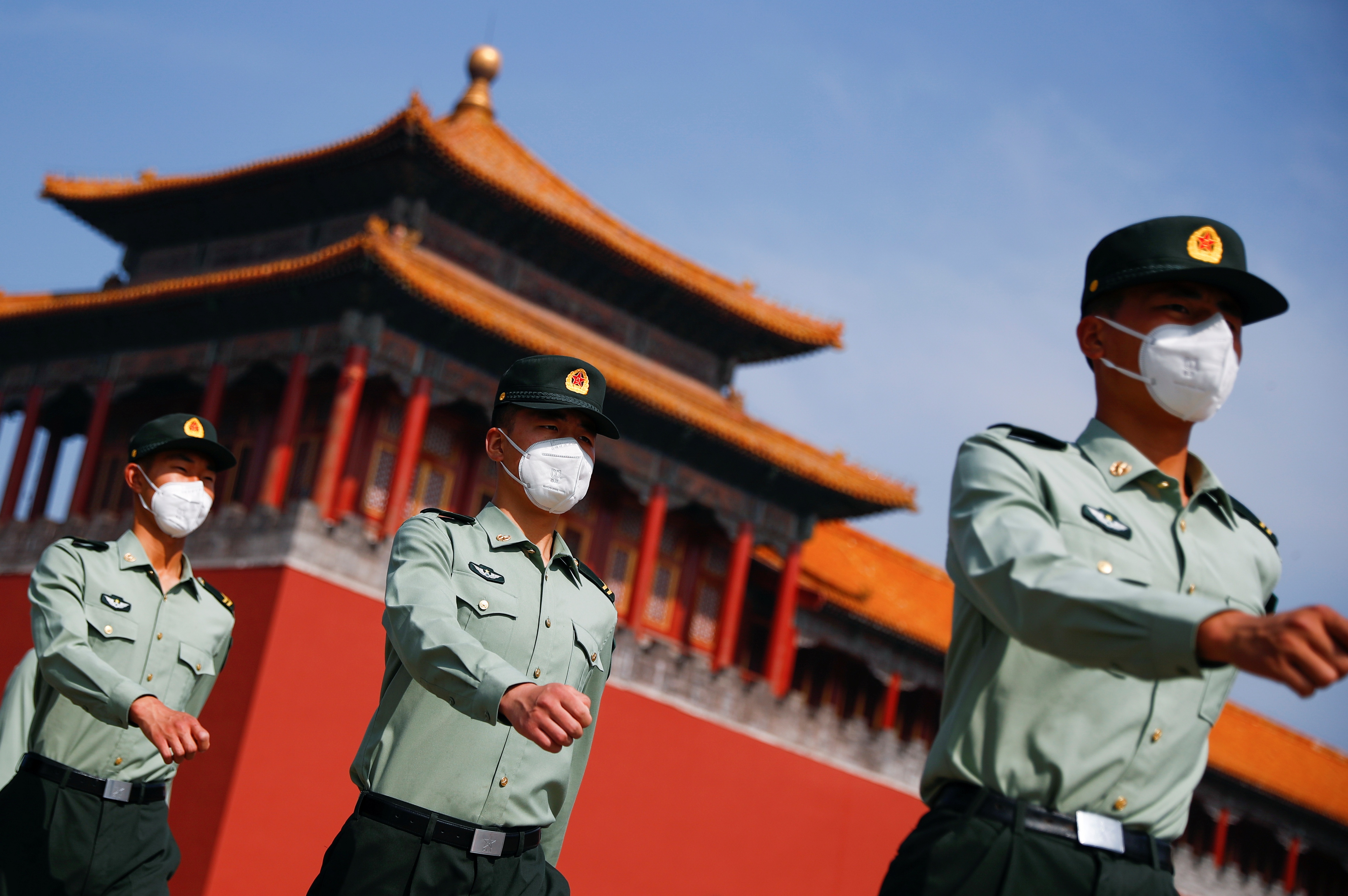 ap luc tren vai ong tap tai luong hoi anh 3