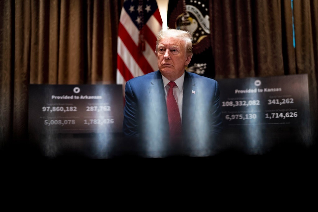 trump chong trung quoc anh 1