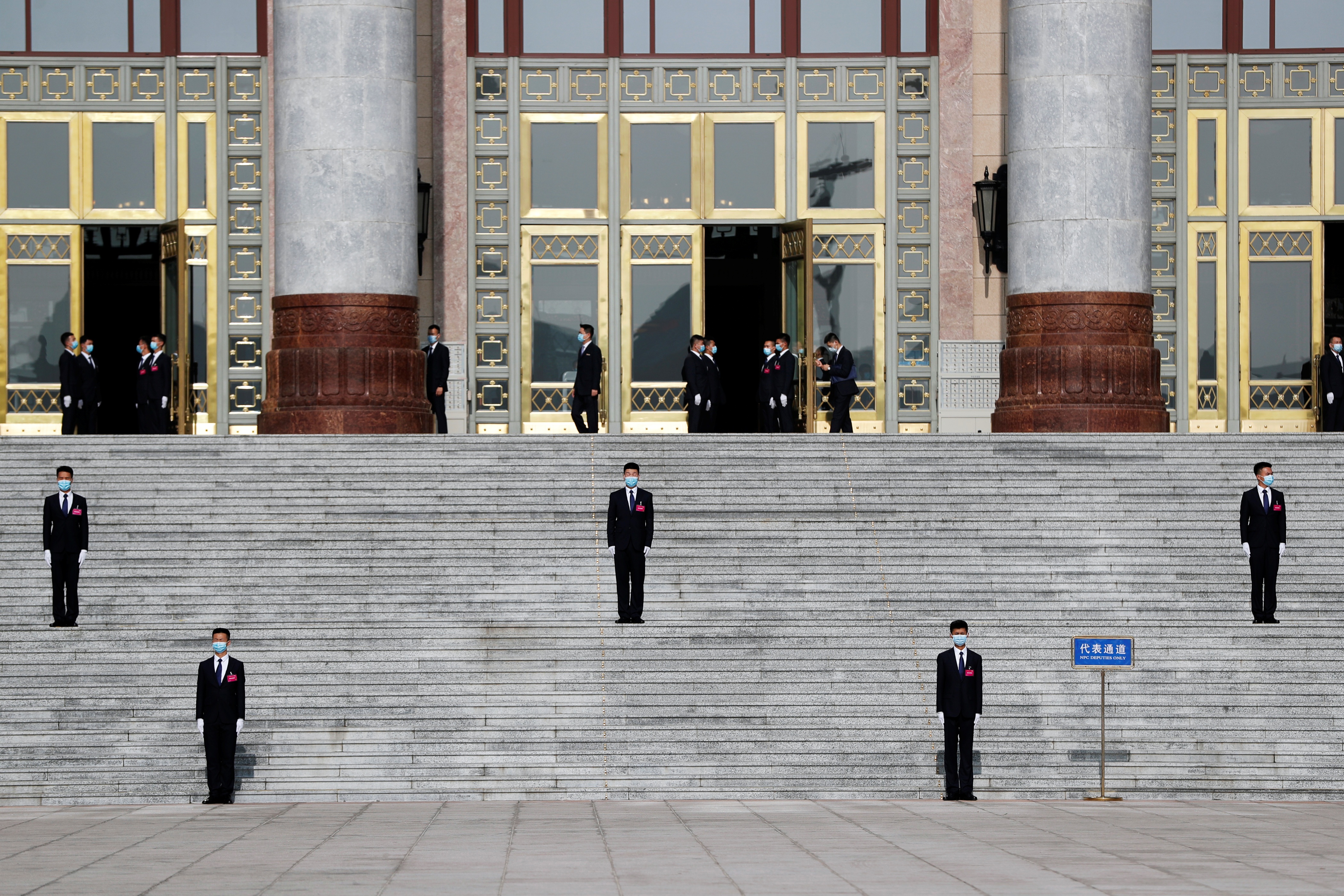 trung quoc buoc vao luong hoi anh 8