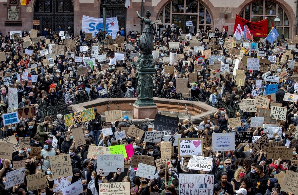 bieu tinh o my anh 10