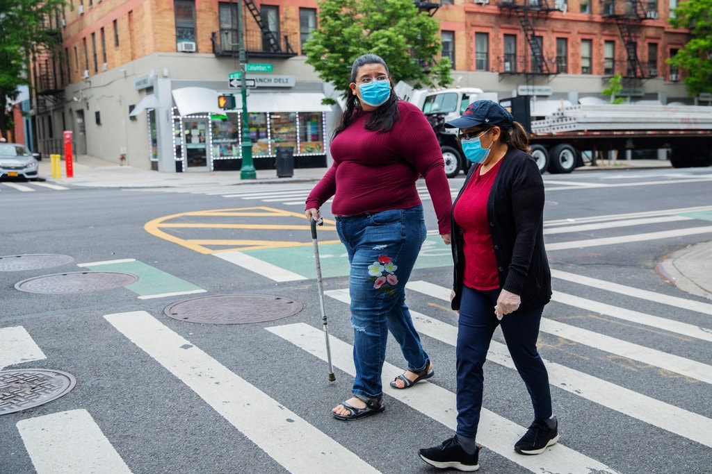 Benh nhan Covid-19 ta hoa khi nhan hoa don vien phi 400.000 USD o My hinh anh