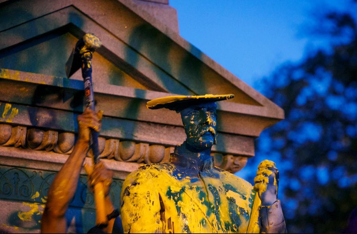 pha bo tuong lien minh mien nam anh 2