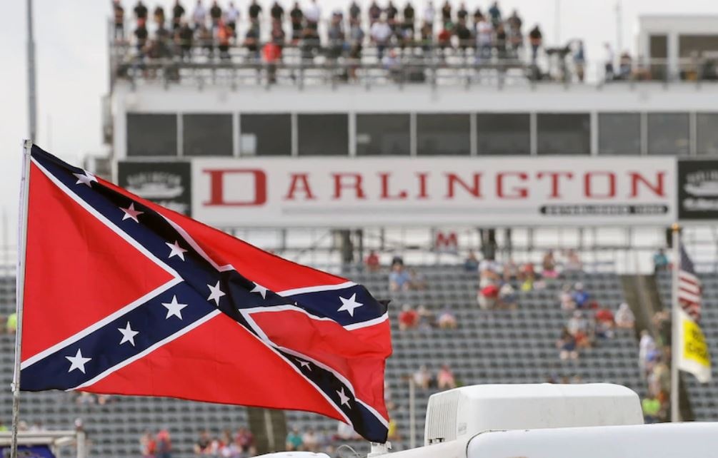 pha bo tuong lien minh mien nam anh 4