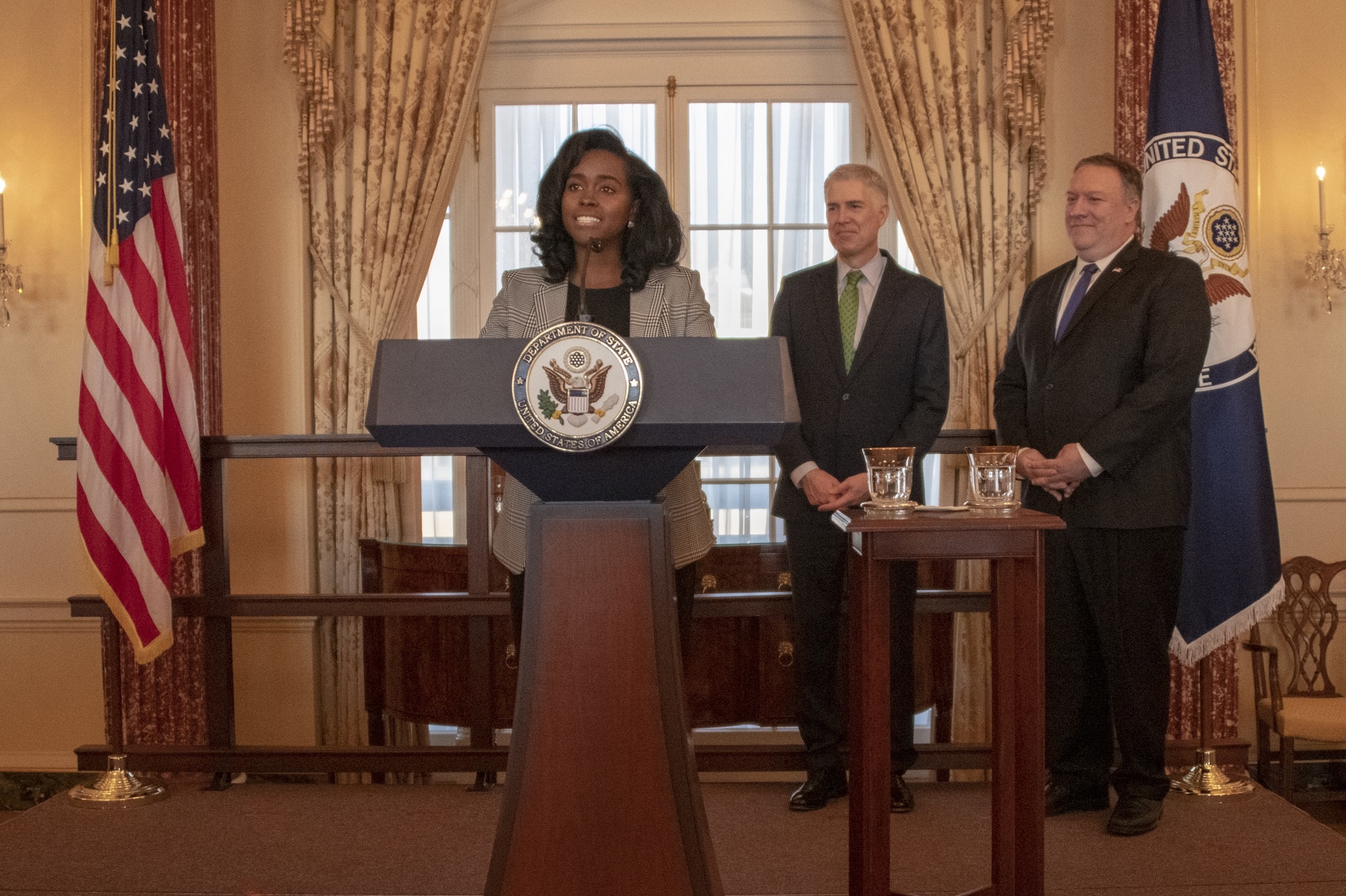 quan chuc cap cao bo ngoai giao My tu chuc anh 1