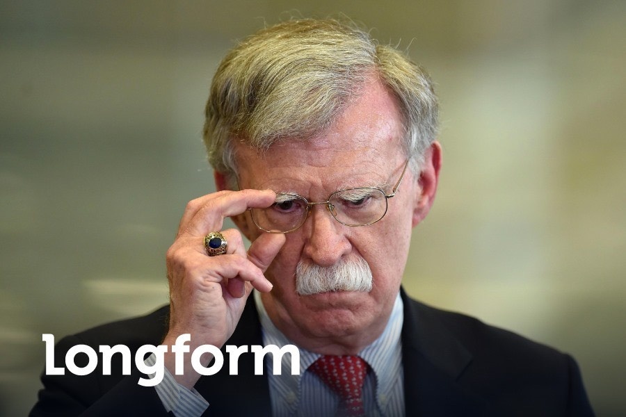 Trump - Bolton: Chuyen gi da xay ra trong can phong do? hinh anh