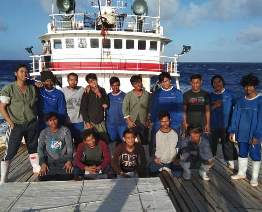 nhung ngay cuoi doi cua thuyen vien indonesia bi vut xac xuong bien anh 3