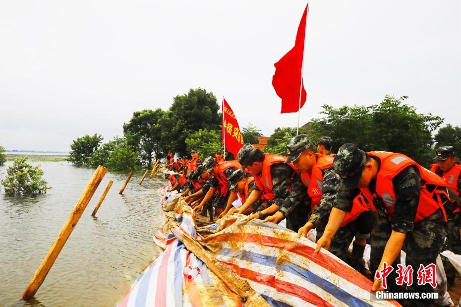 muc nuoc song ho lon trung quoc tang nhanh anh 8