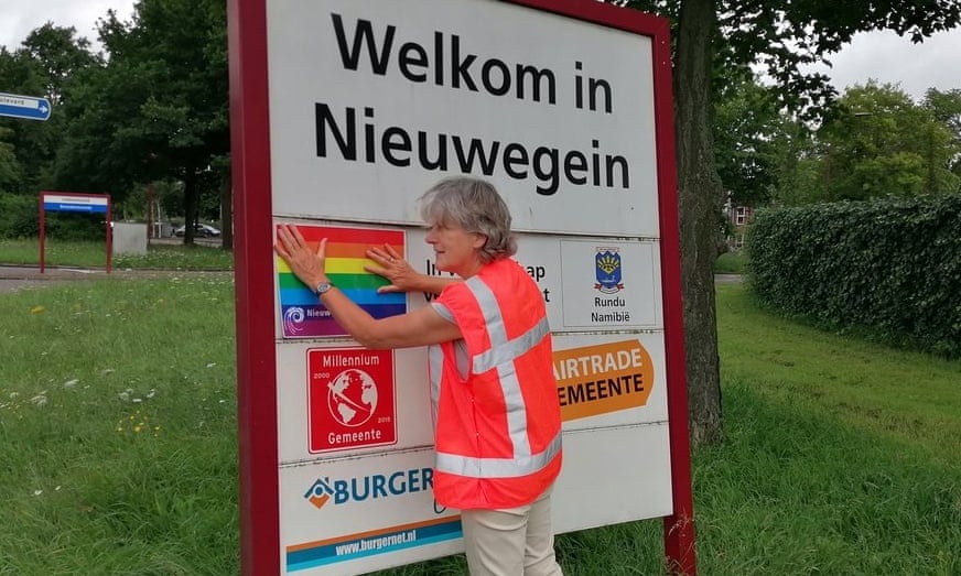 Thanh pho Ha Lan doan tuyet voi thanh pho Ba Lan vi quyen LGBT hinh anh