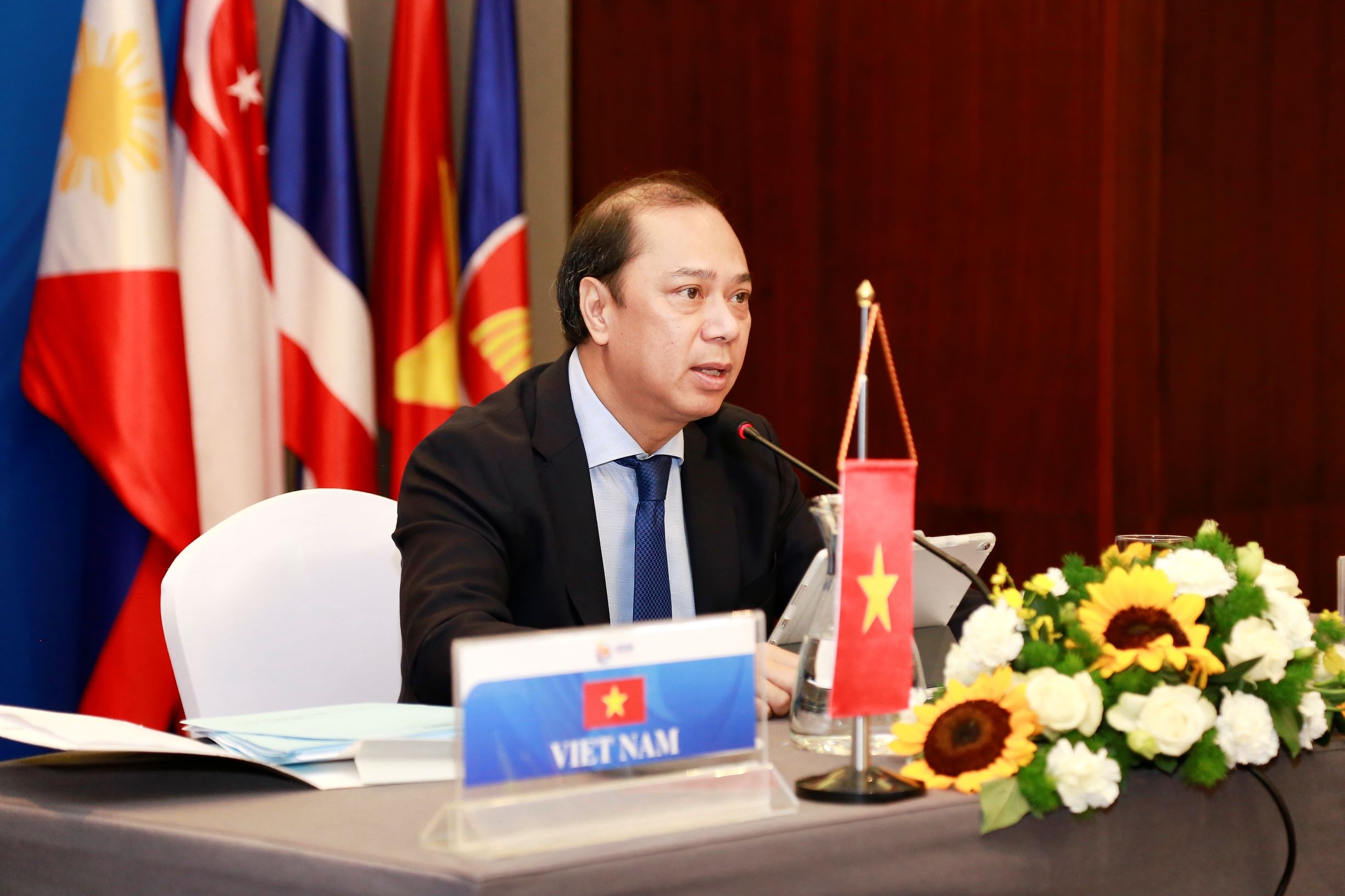 ASEAN uu tien xay dung thanh cong Cong dong bat chap Covid-19 hinh anh