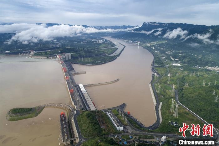 lu so 2 tren song truong giang anh 7