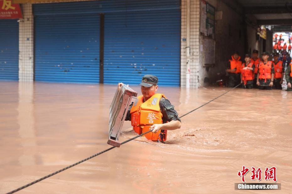 lu so 2 tren song truong giang anh 10