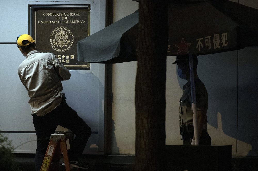 dong cua lanh su quan thanh do anh 2