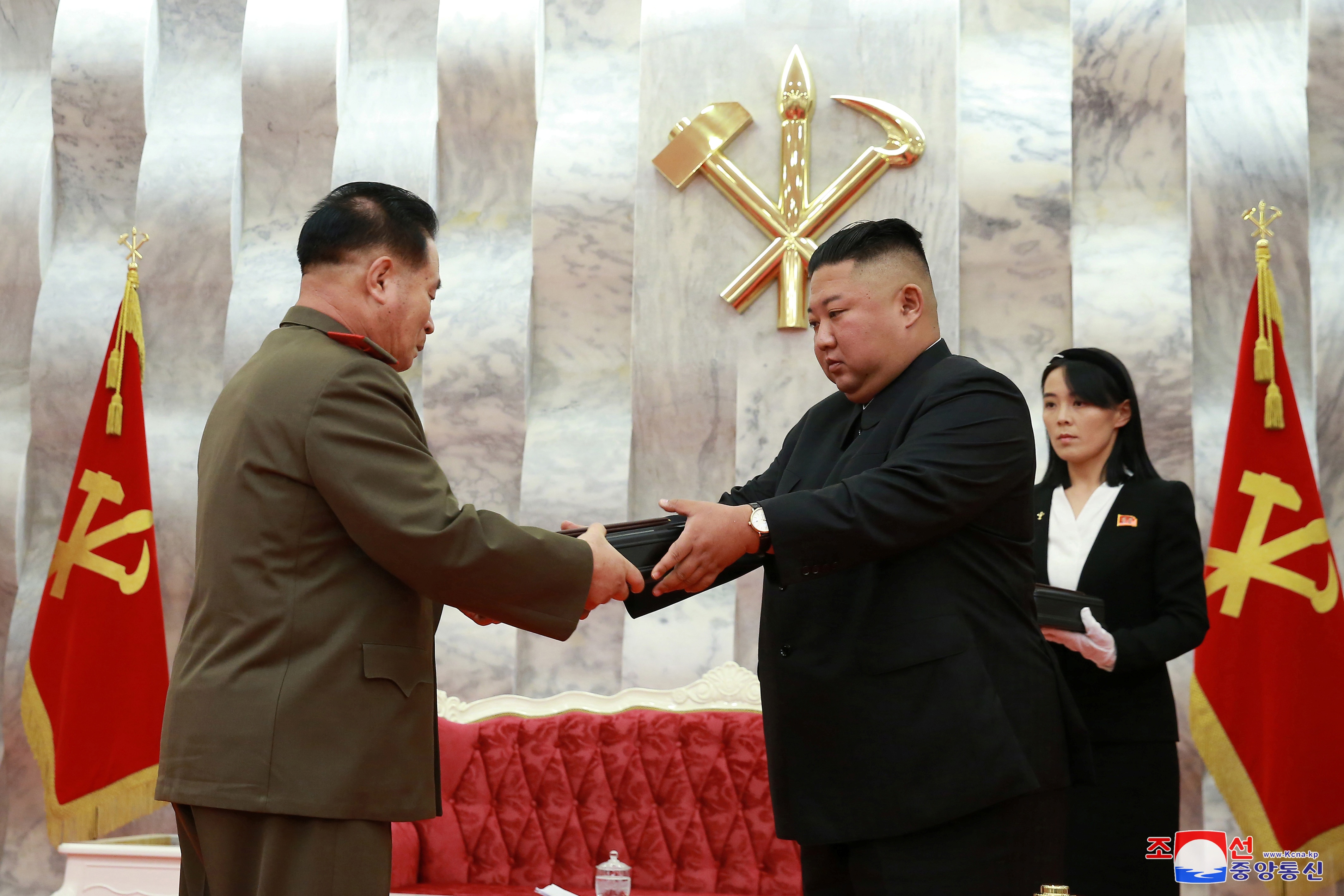 kim jong un phat bieu o hoi nghi cuu chien binh anh 9