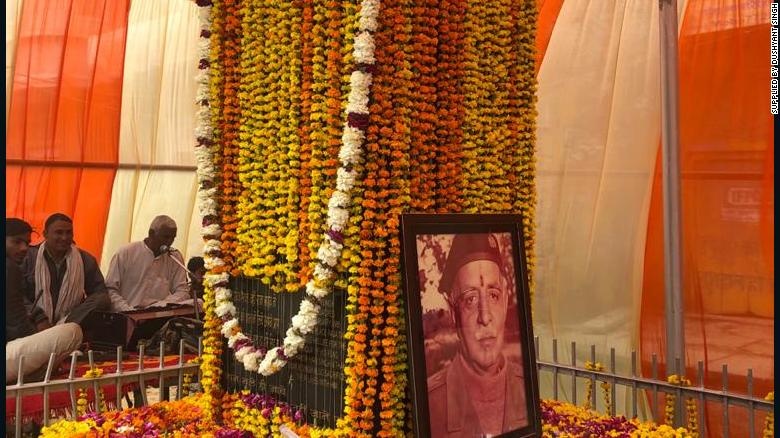 cuu hoang tu bi ban chet o an do anh 8