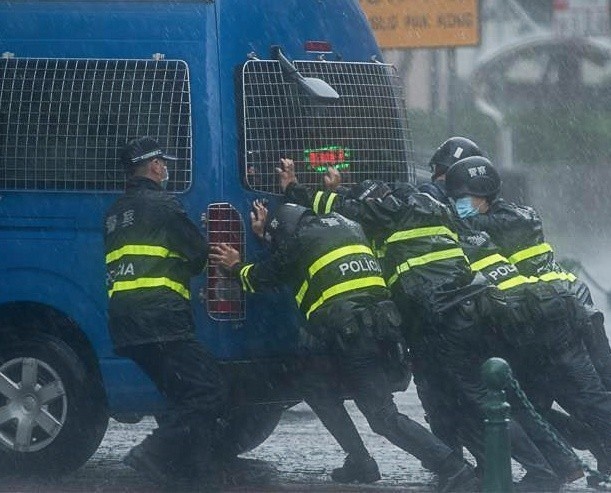 Bao Higos do bo Trung Quoc, Quang Dong nang 2 cap ung pho hinh anh