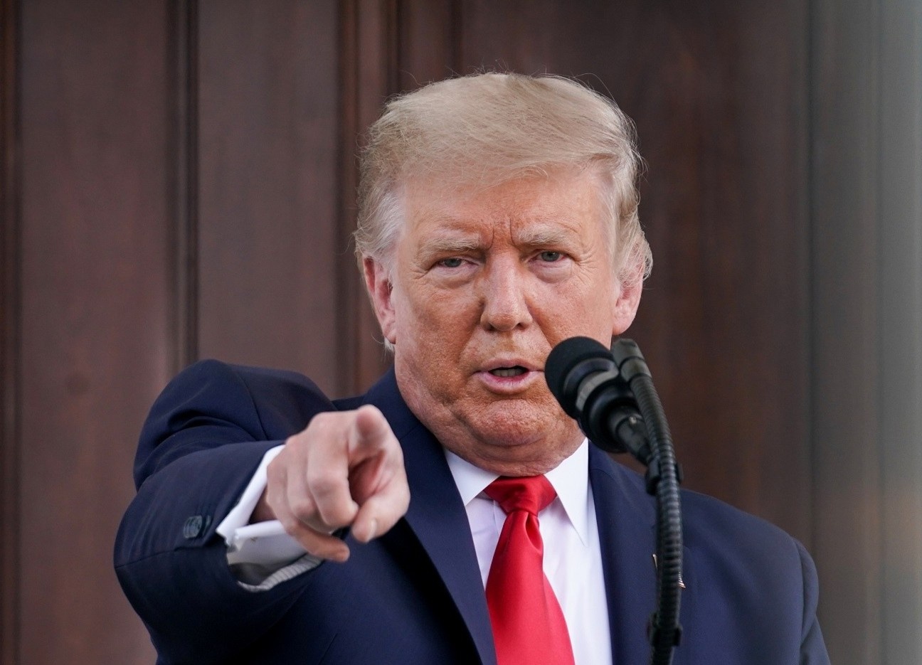 TT Trump cong khai chi trich lanh dao quan doi My hinh anh