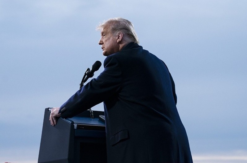 Nhom cu tri nong cot cua ong Trump co gay bien dong bau cu My? hinh anh