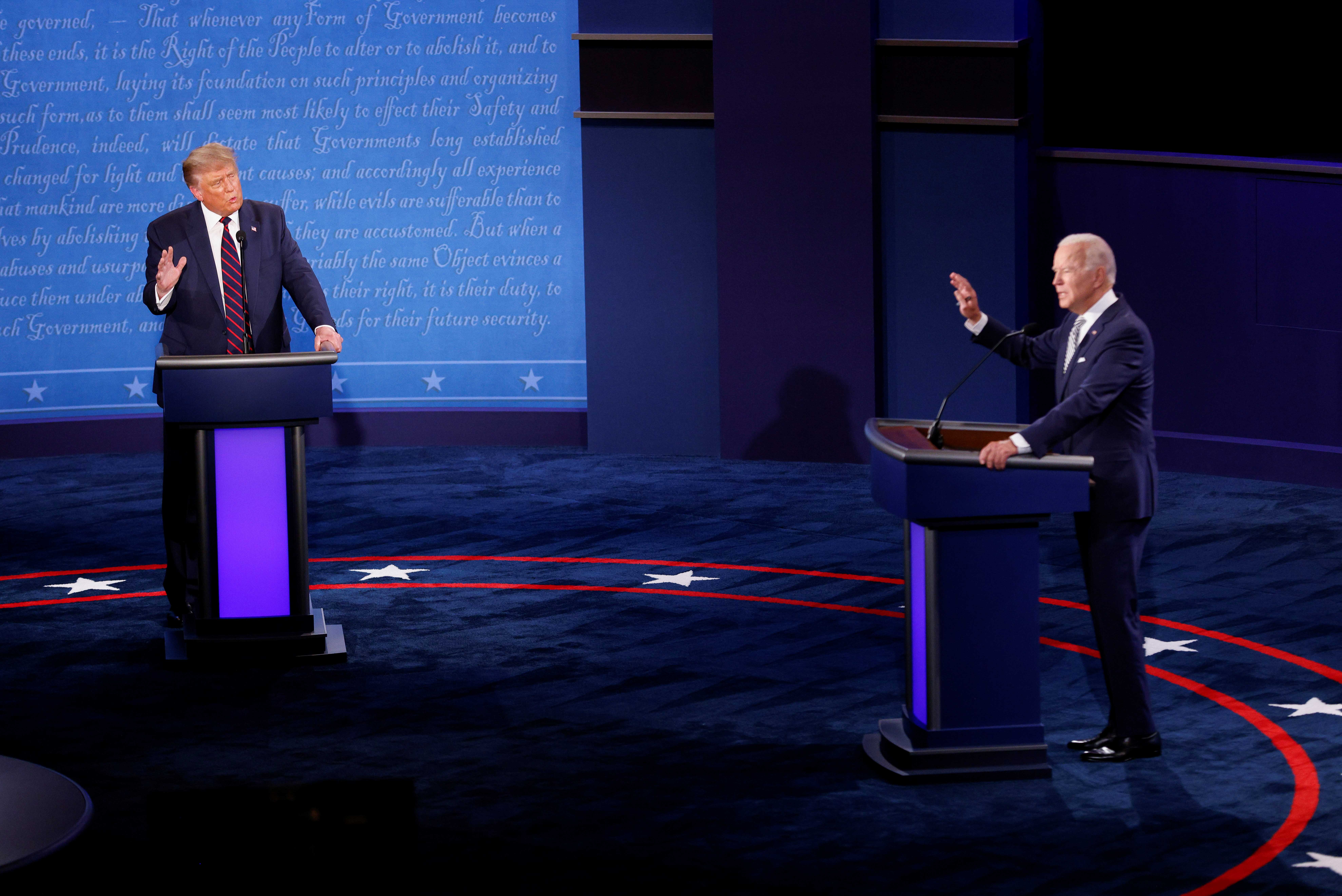 nha bao dieu phoi tranh luan trump biden anh 2