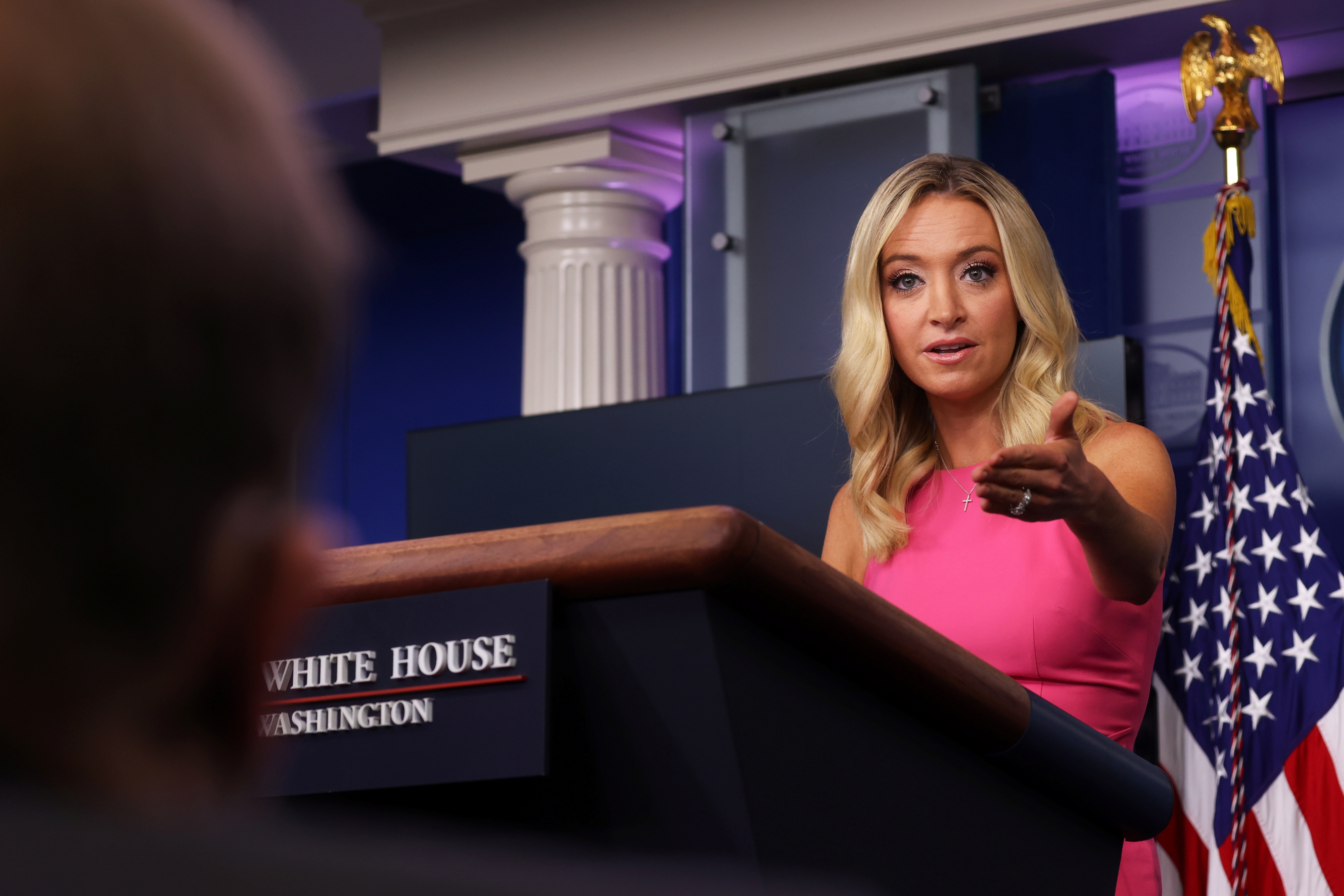 Phong vien tuc gian vi Nha Trang phot lo huong dan chong dich hinh anh