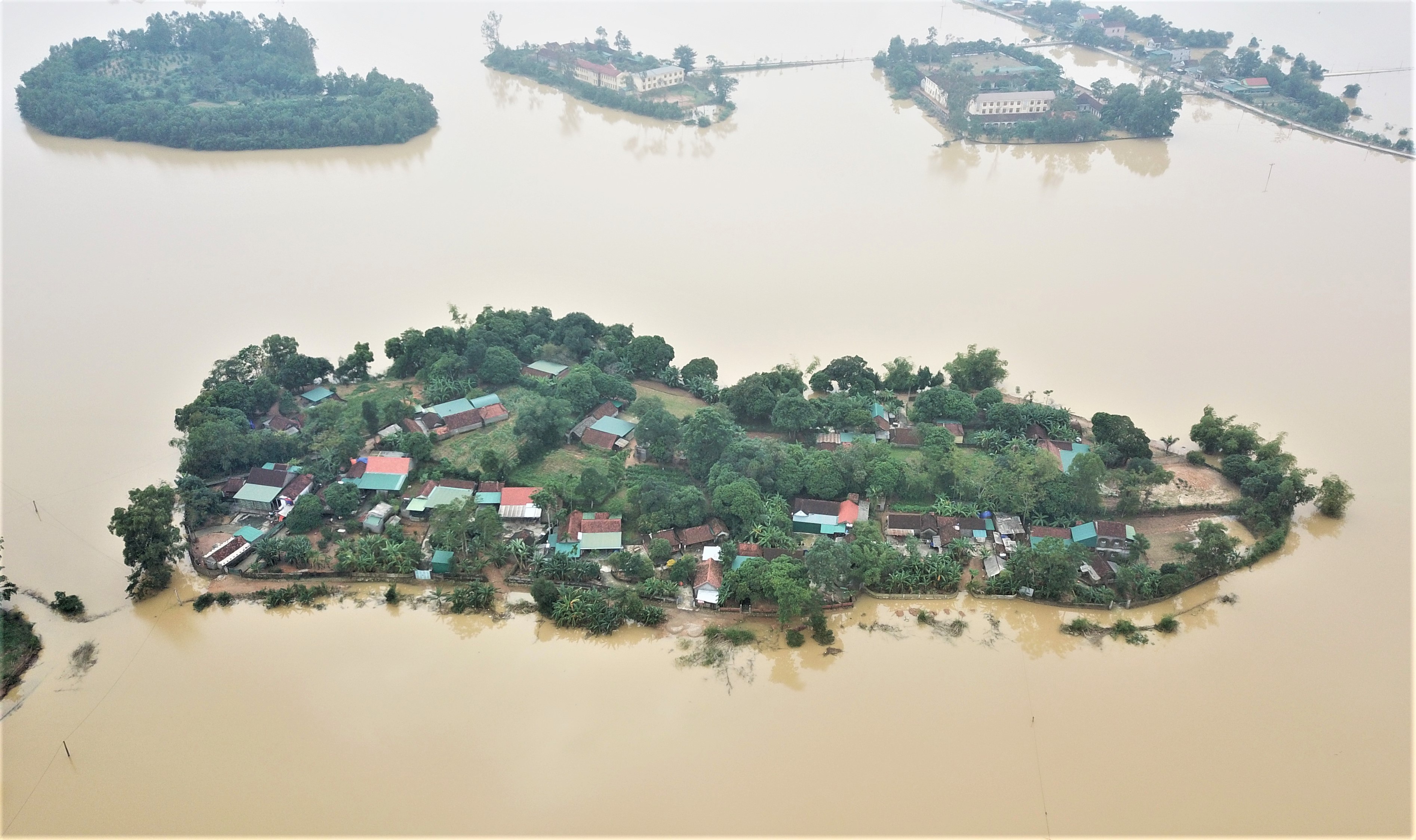 Lanh dao Trieu Tien tham hoi tinh hinh mua lu tai Viet Nam hinh anh