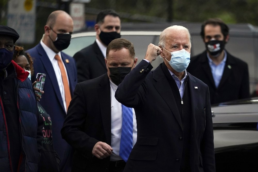 cuoi ngua di bo phieu tai My anh 4