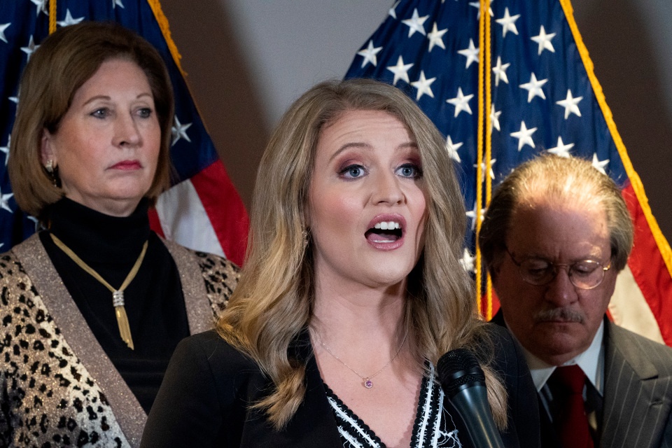 Phe ong Trump tung chieu cuoi, quyet kien ra Toa an Toi cao hinh anh