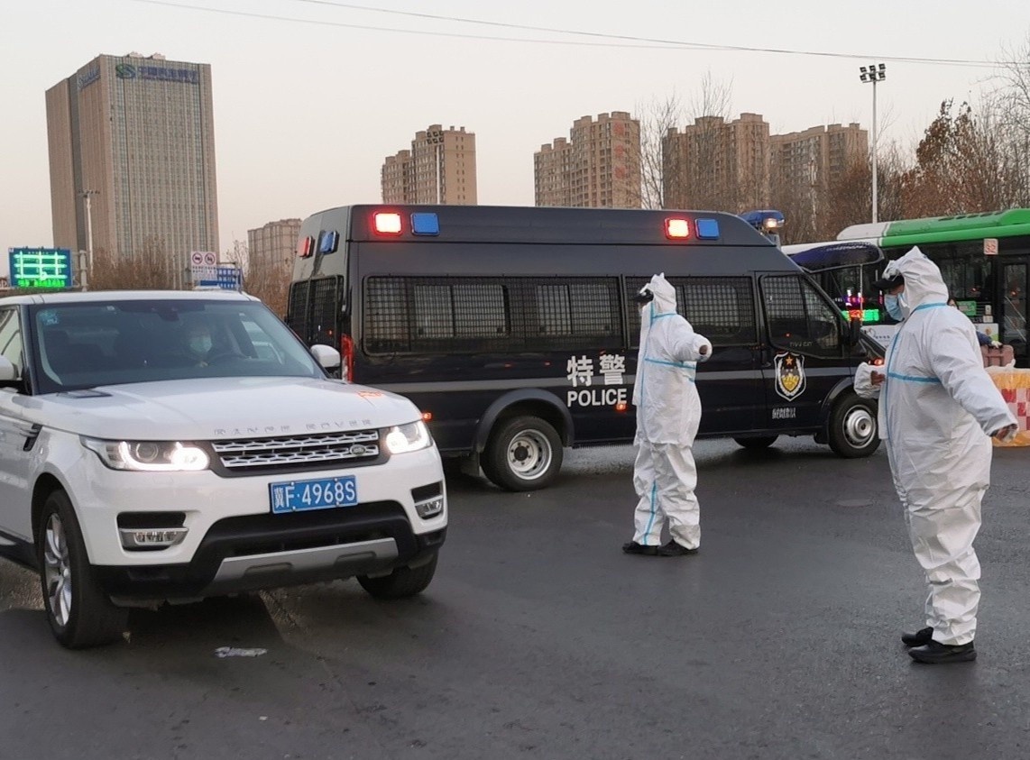 Trung Quoc bao dong vi ca mac Covid-19 tang vot o Ha Bac hinh anh