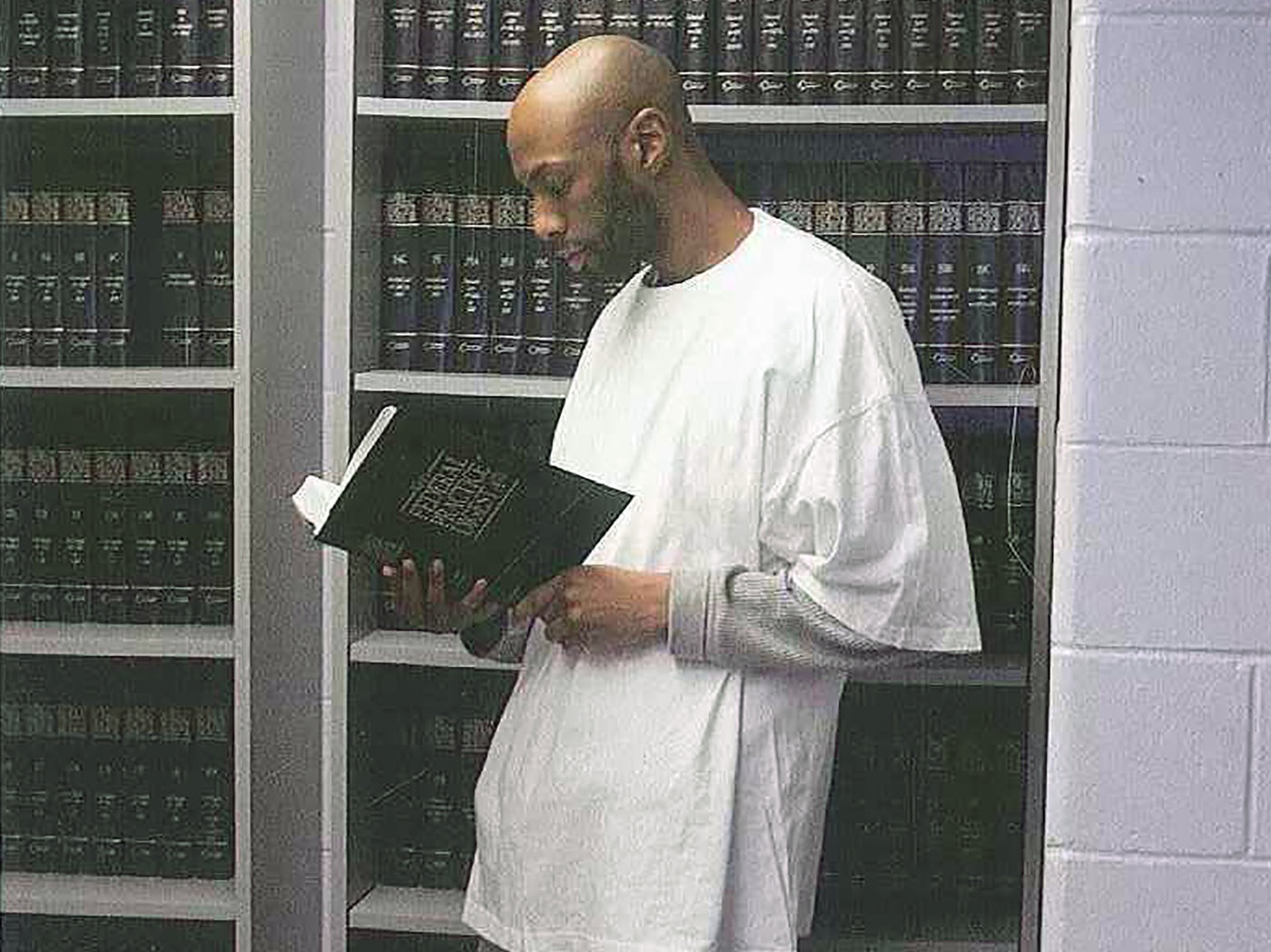 Chinh quyen Trump xu tu nguoi thu 13 anh 1