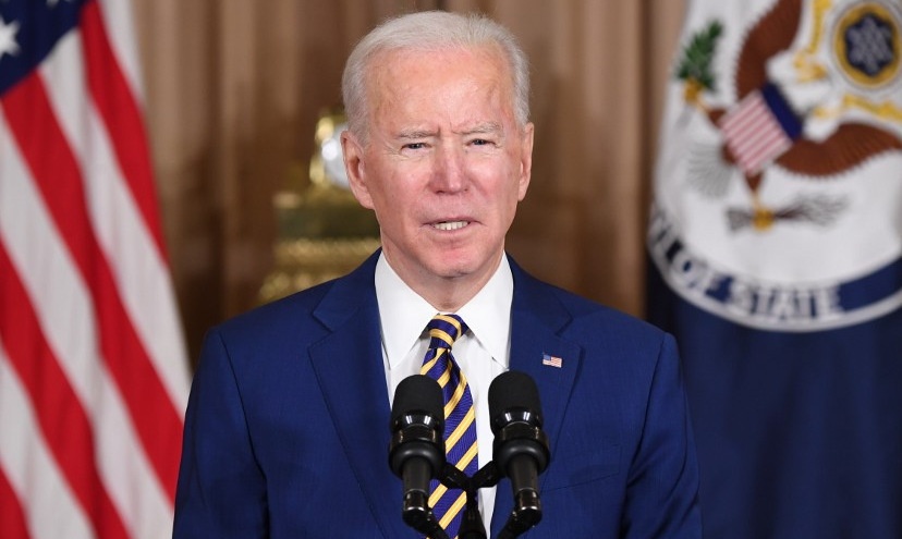 Tong thong Biden keu goi quan doi Myanmar tu bo quyen luc hinh anh