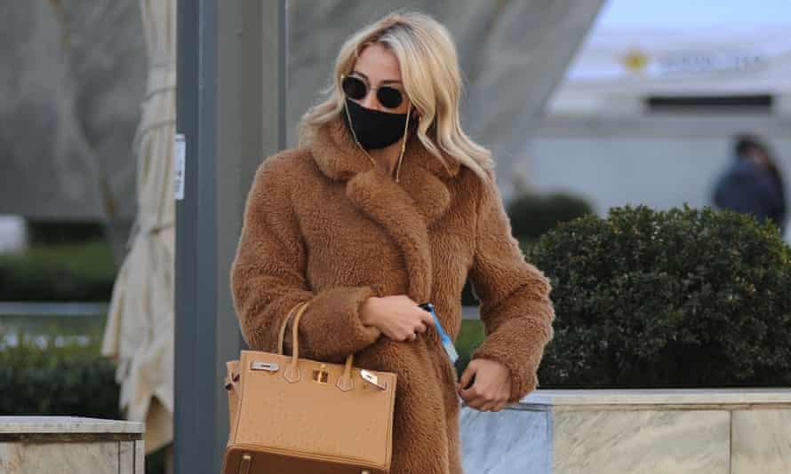 'Sieu dao chich' Milan dung Instagram de dot nhap nha nguoi noi tieng hinh anh