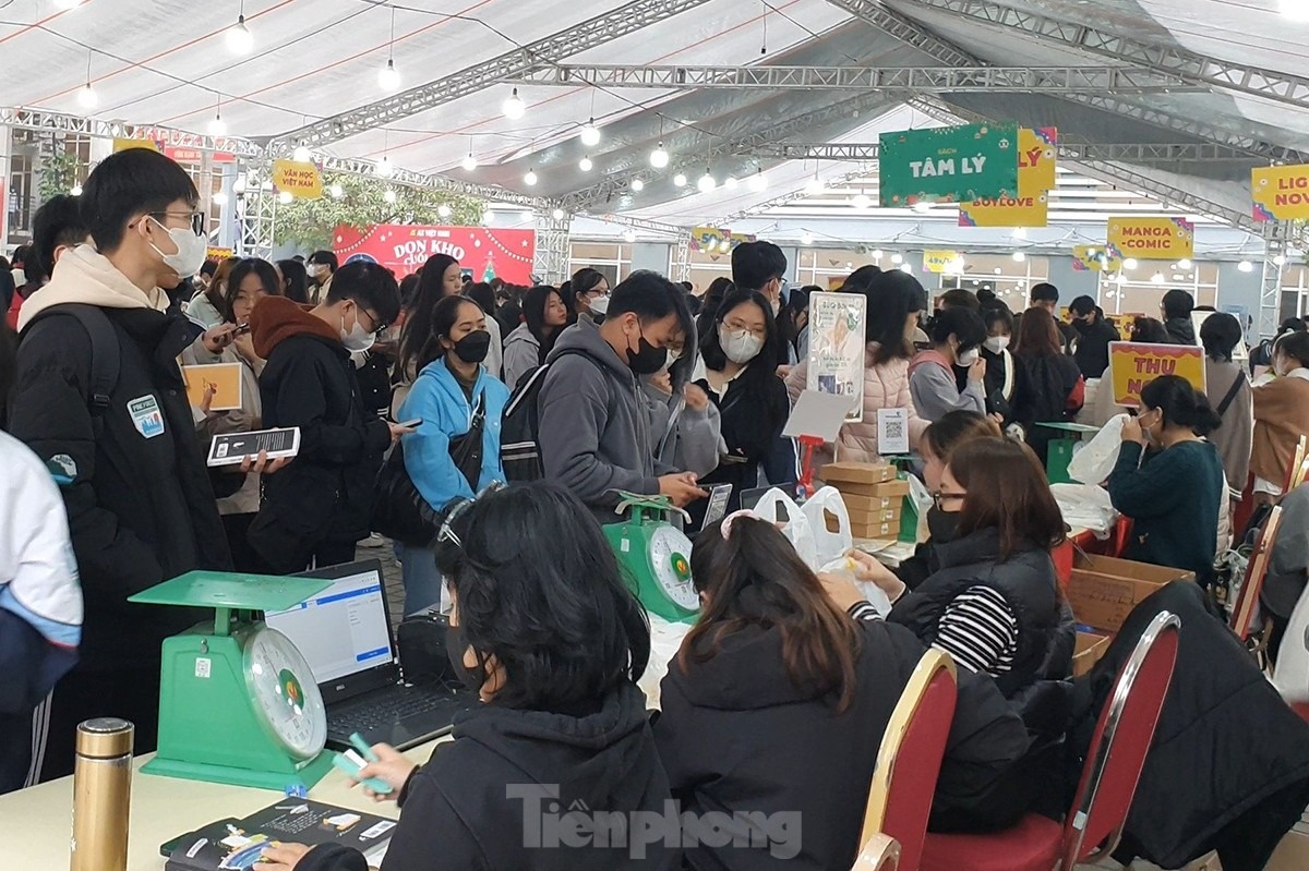 Sach dong gia anh 10