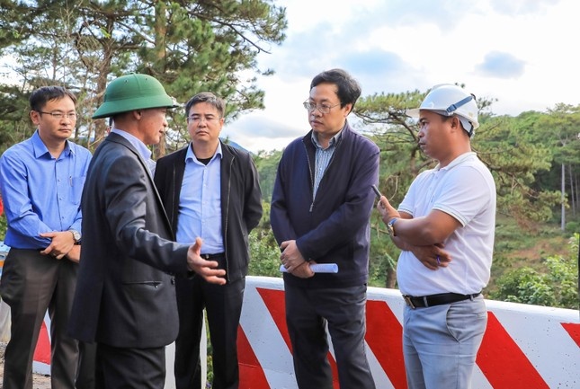 Thong xe deo Prenn anh 1