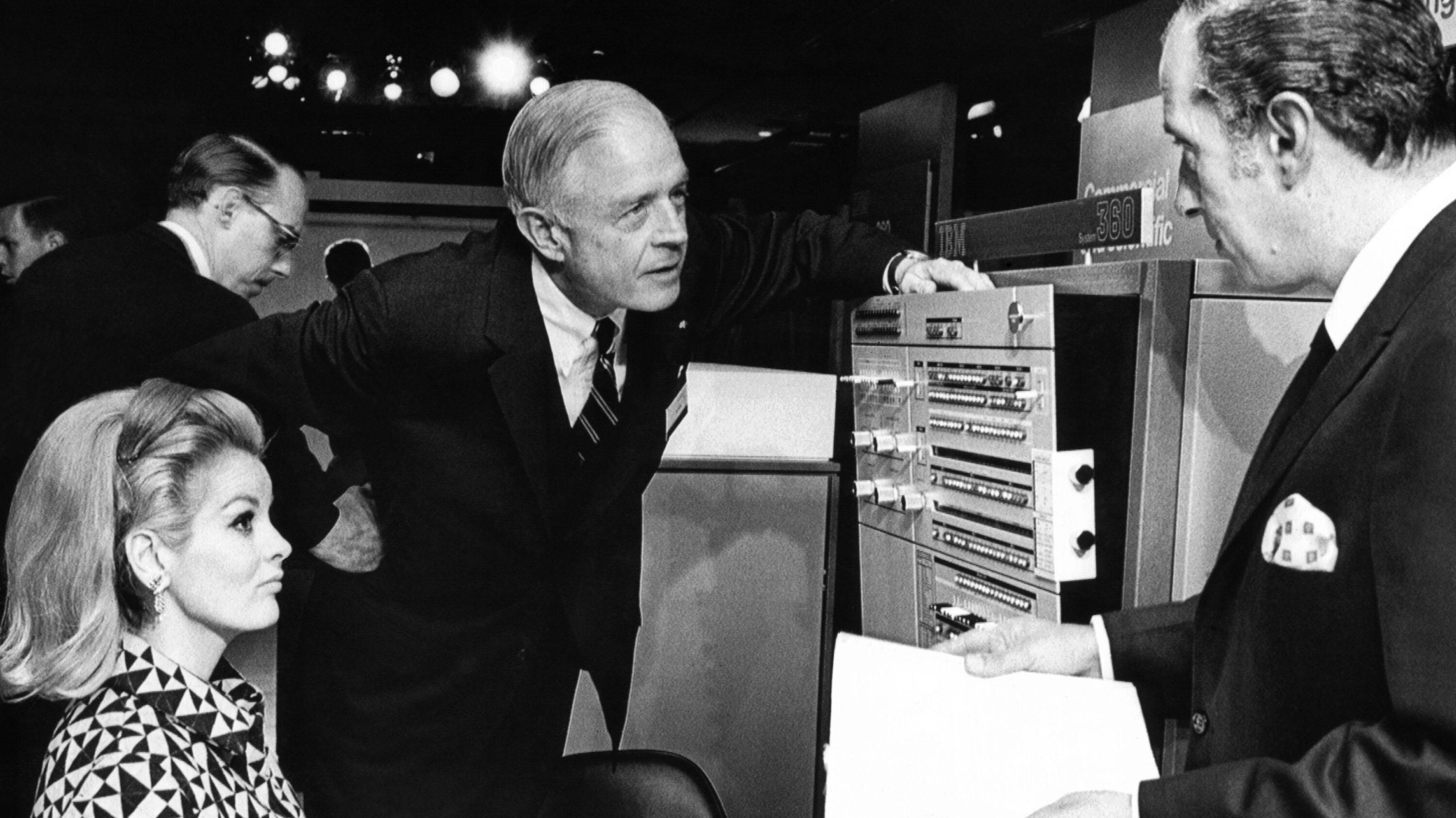 Dau tranh noi bo thuc day IBM phat trien hinh anh