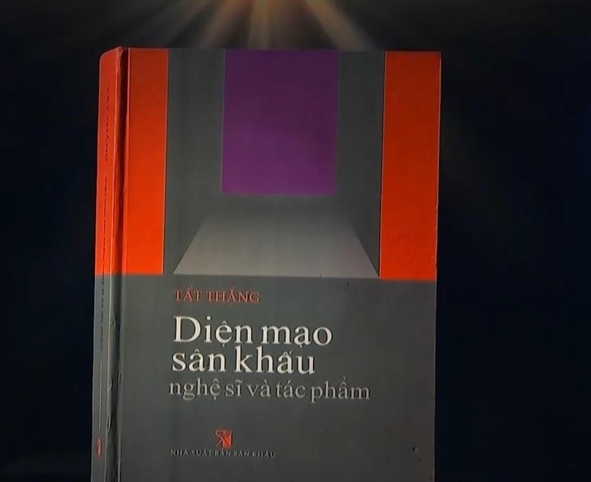 Bien nien su ve san khau Viet Nam hinh anh