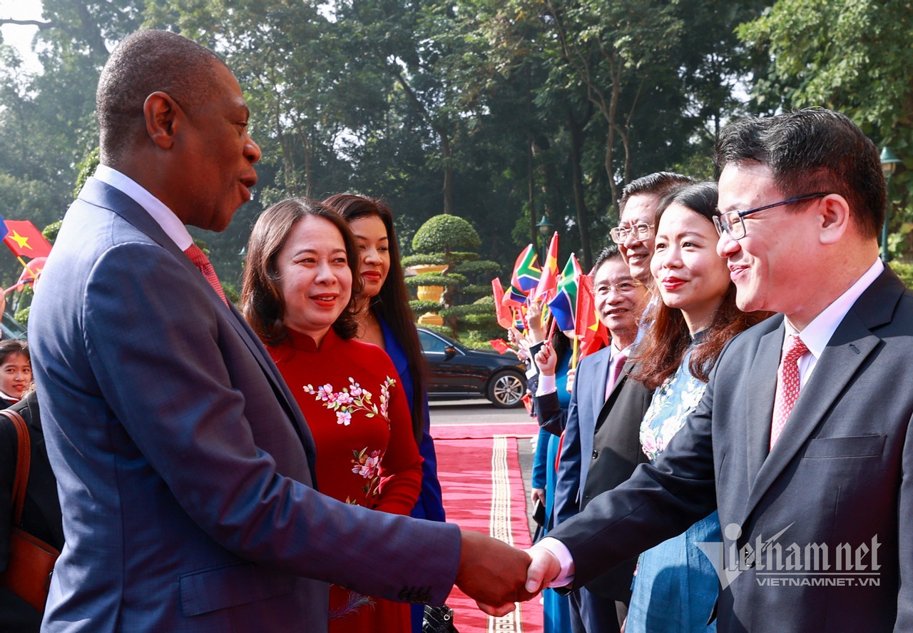 Viet Nam-Nam Phi anh 2