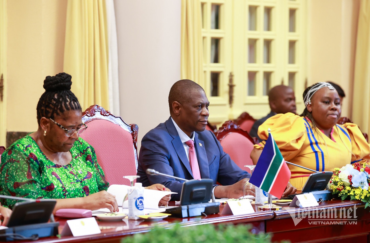 Viet Nam-Nam Phi anh 5