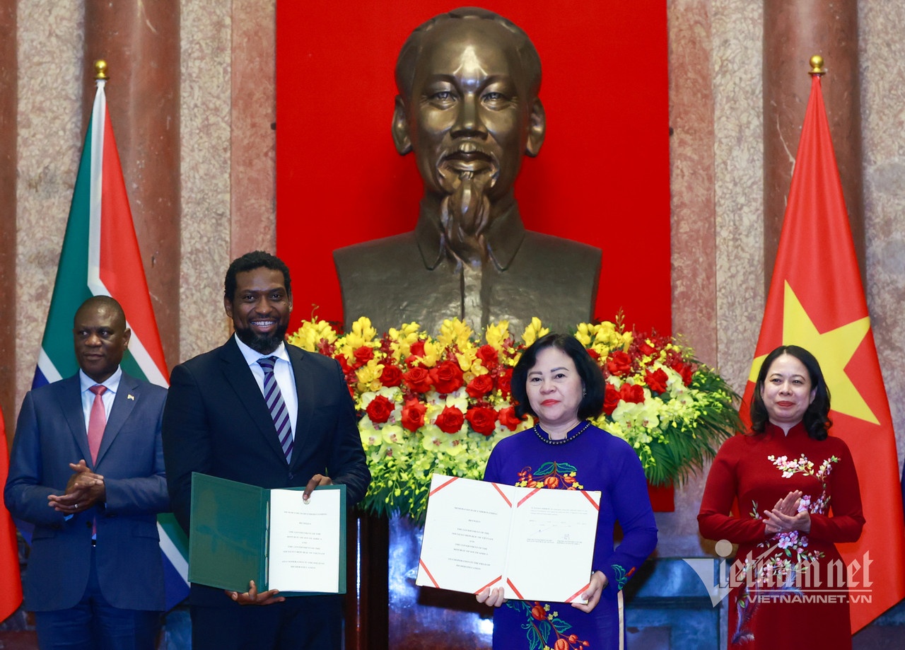 Viet Nam-Nam Phi anh 7