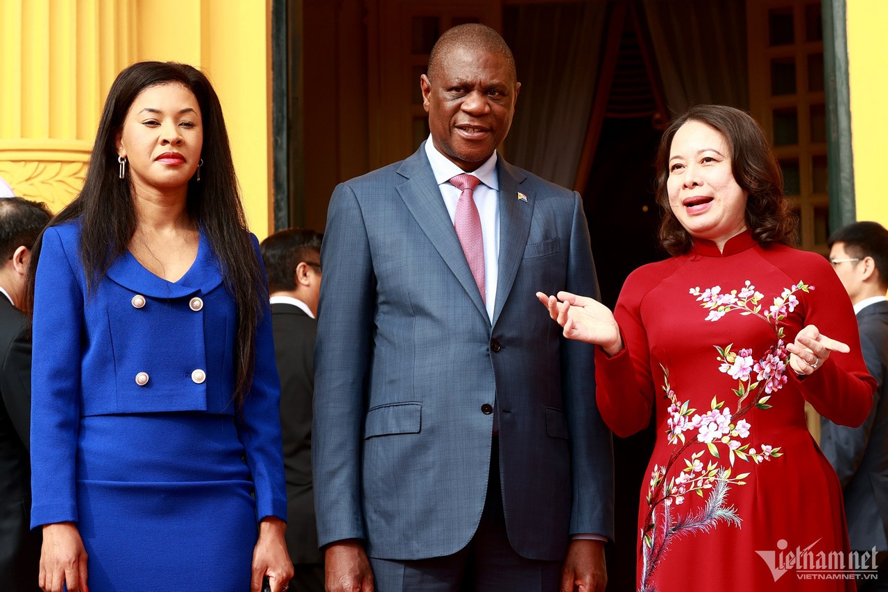 Viet Nam-Nam Phi anh 8