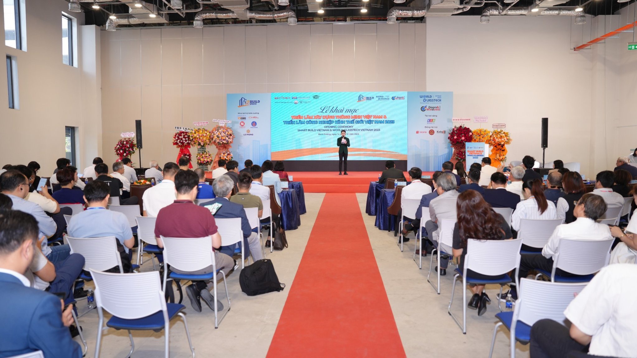 trien lam o Binh Duong anh 2