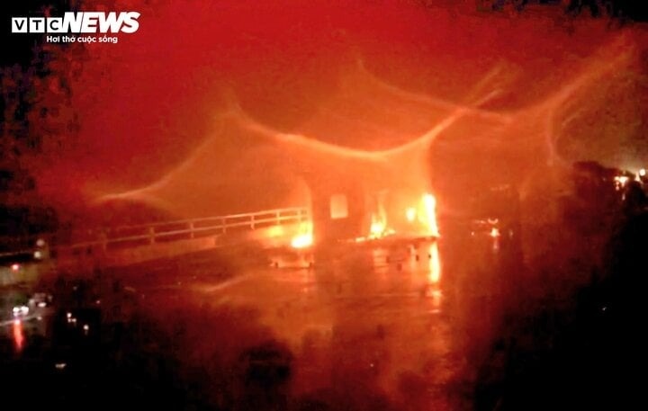 chay xe tren cao toc anh 1