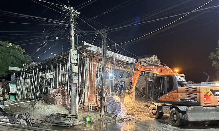 Sap gian giao, mot nguoi tu vong o Thanh Hoa hinh anh