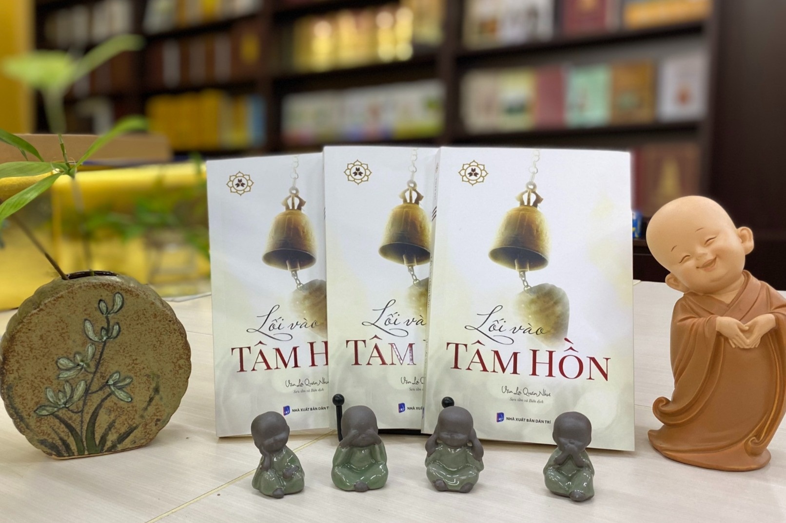 Cuon sach giup tam hon luon duoc thu thai, an lac hinh anh