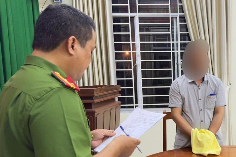 vu danh ban cua con anh 2