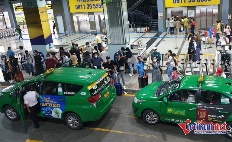 san bay Tan Son Nhat anh 1