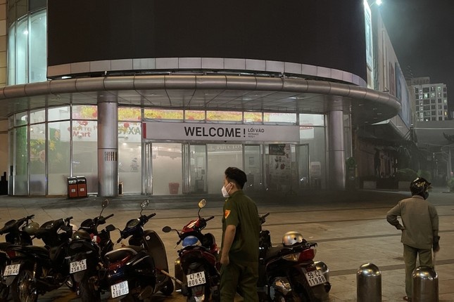 chay lon Lotte Mart anh 3