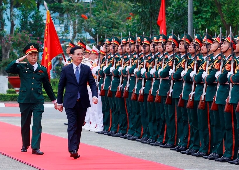 Xay dung suc manh quoc phong tu som, tu xa bang bien phap hoa binh hinh anh