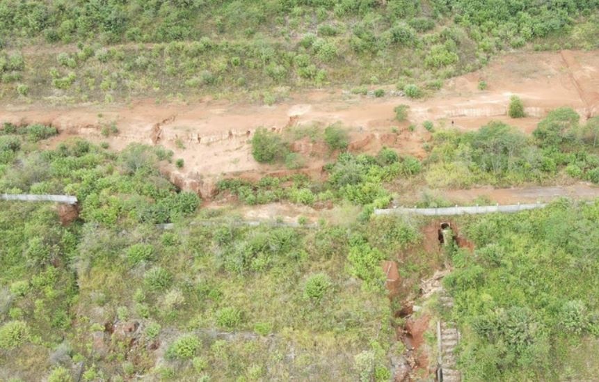 Hien trang du an khien nguyen Giam doc So Xay dung Dak Nong bi khoi to hinh anh