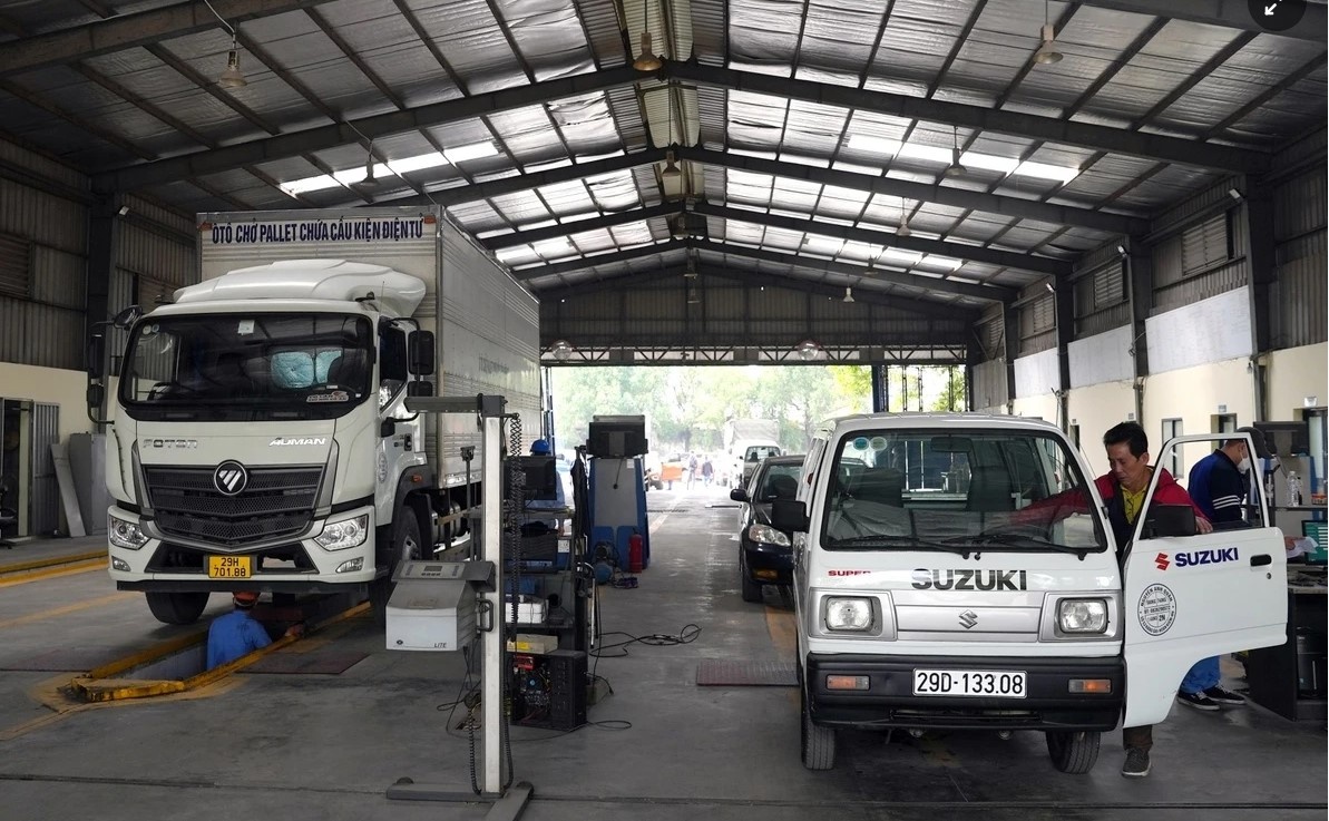 Ha Noi, TP.HCM thoat danh sach 'diem nong' dang kiem trong thang 1 hinh anh