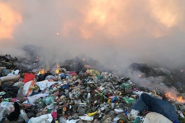 Ha Noi no hang nghin ty chi phi dot rac hinh anh