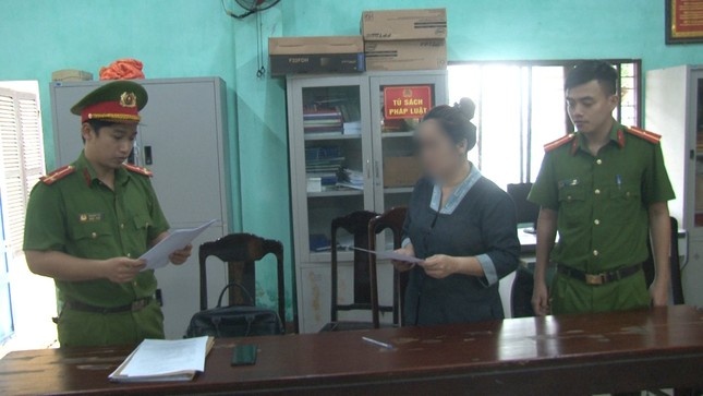 Cho vay nặng lãi ảnh 1 Cho vay nang lai anh 1